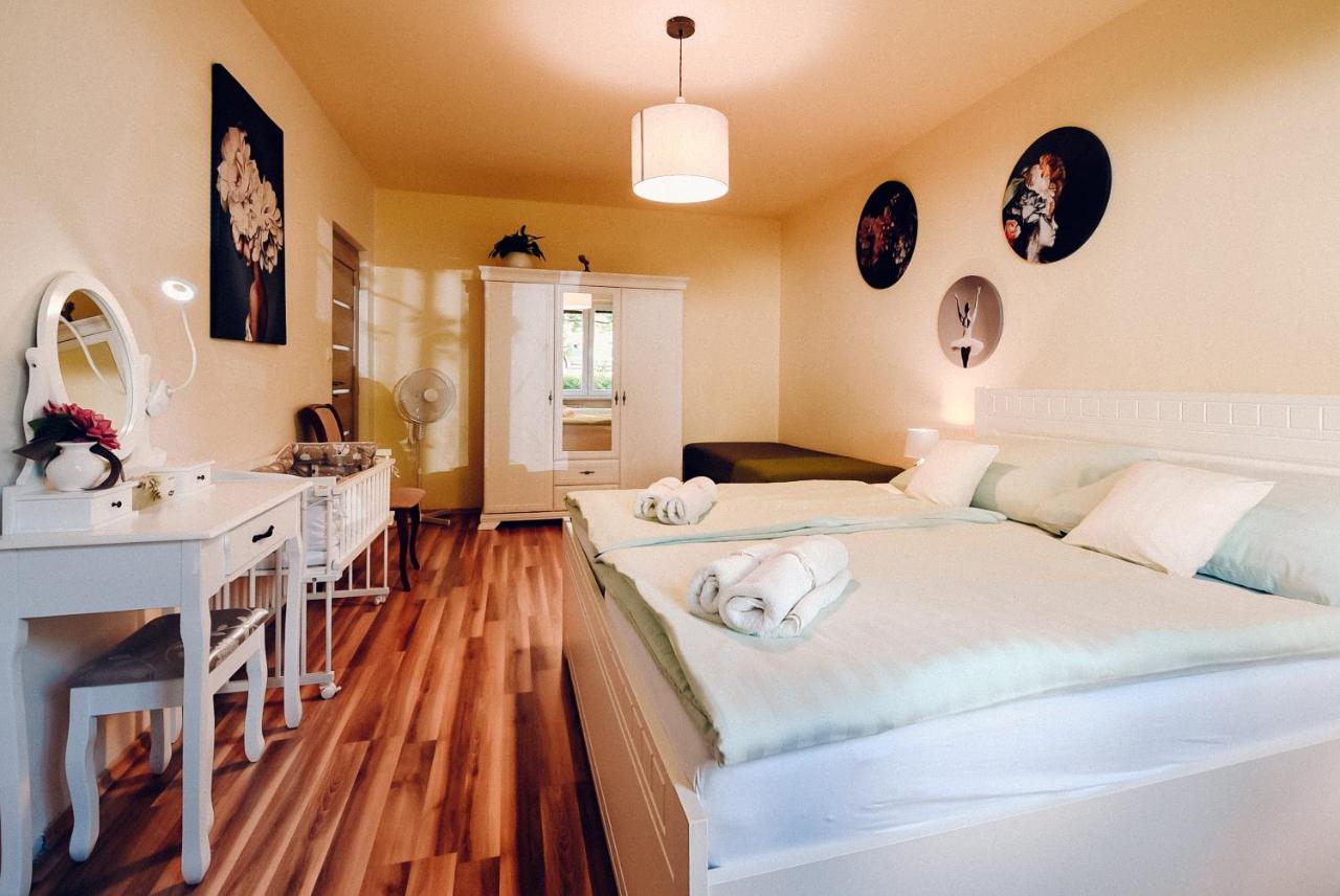 Apartman Dobre Rano Banská Štiavnica エクステリア 写真